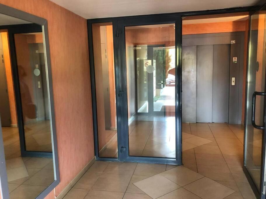 Appartement Cosy, Calme, Lumineux, Balcon, Parking Sarlat Exterior foto